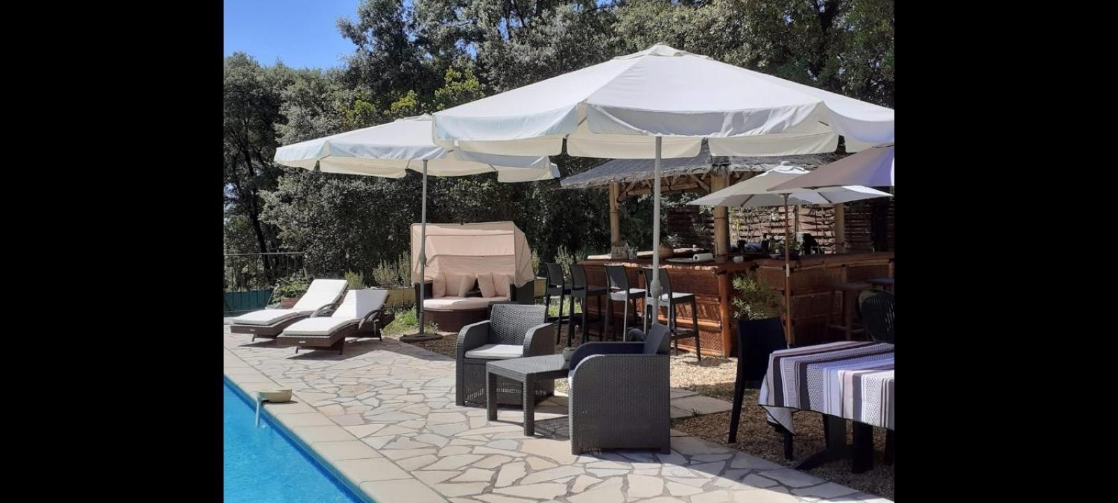 La Maison De Jenny Bed & Breakfast มงโตรูซ์ ภายนอก รูปภาพ