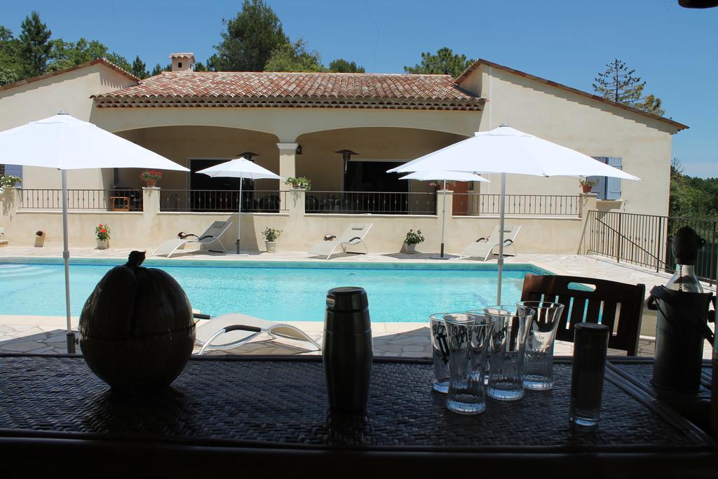 La Maison De Jenny Bed & Breakfast มงโตรูซ์ ภายนอก รูปภาพ